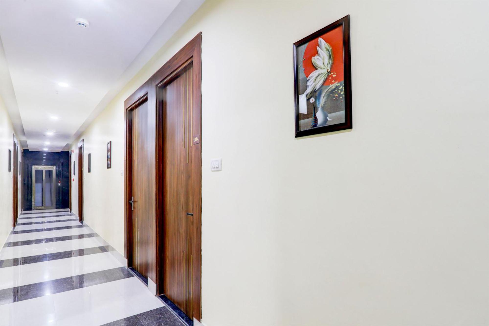 فندق Super Townhouse Gls International لاكناو المظهر الخارجي الصورة