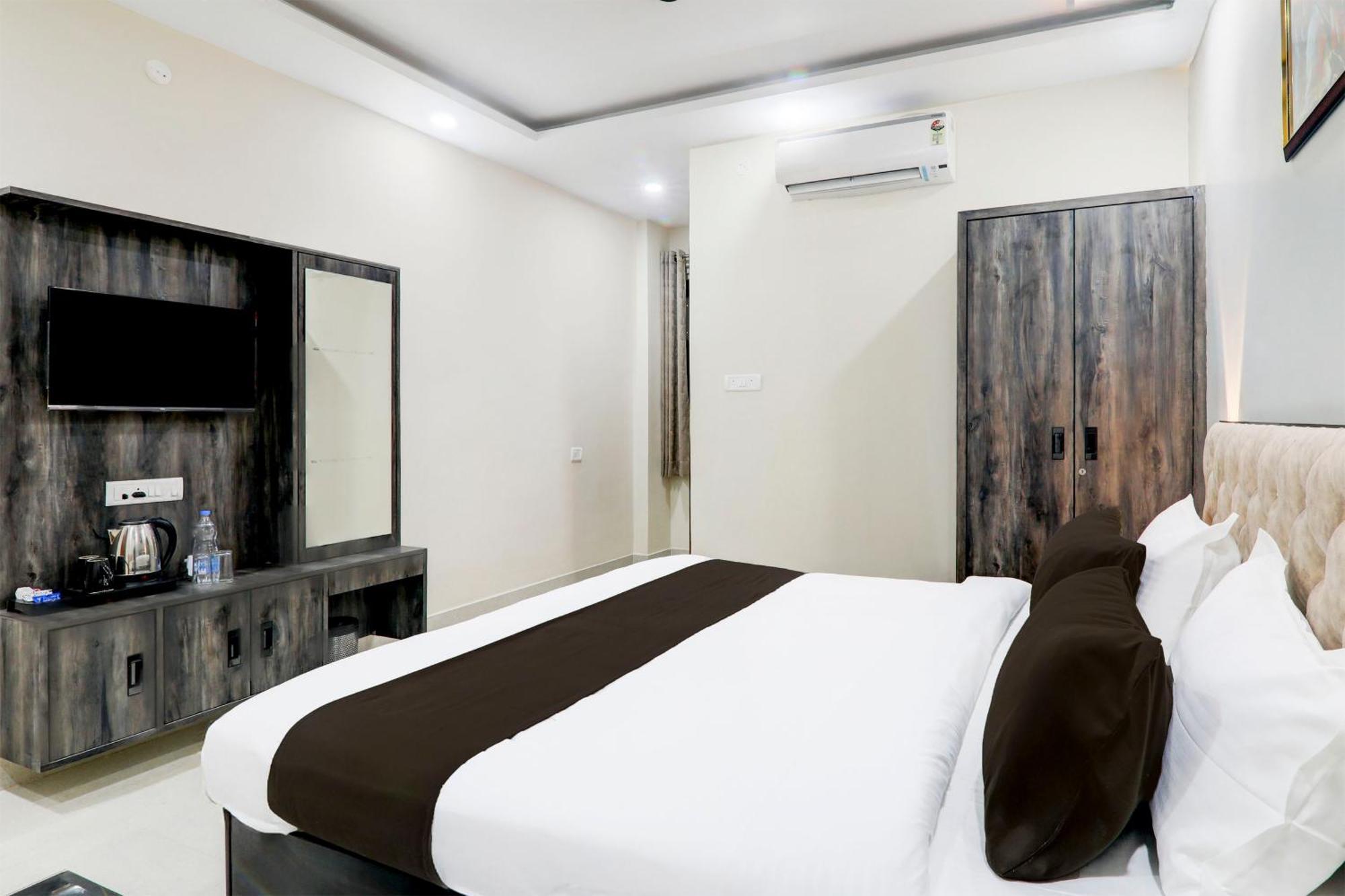 فندق Super Townhouse Gls International لاكناو المظهر الخارجي الصورة