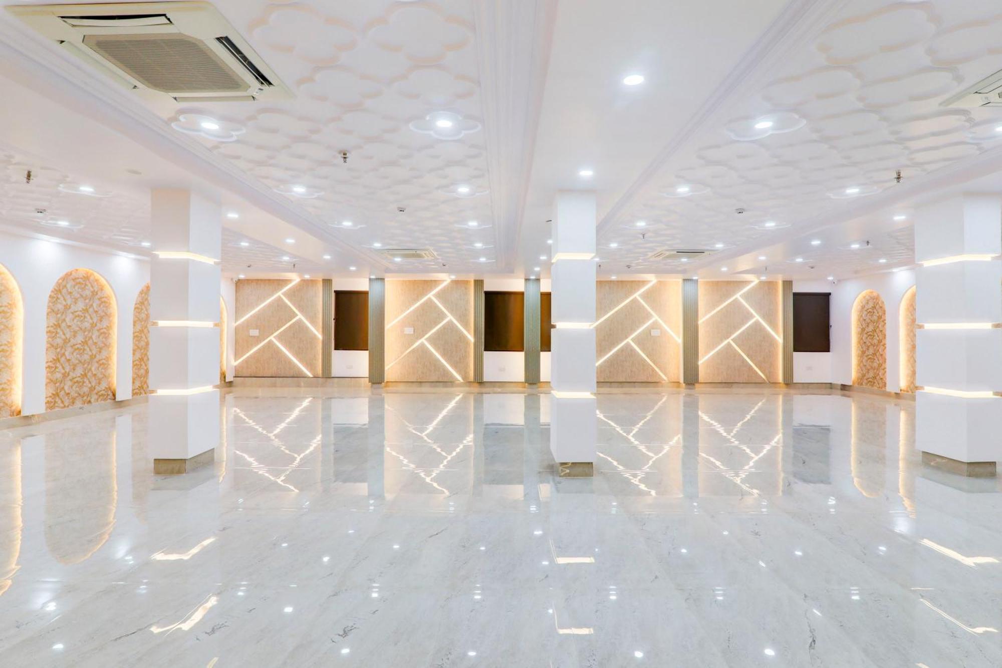 فندق Super Townhouse Gls International لاكناو المظهر الخارجي الصورة